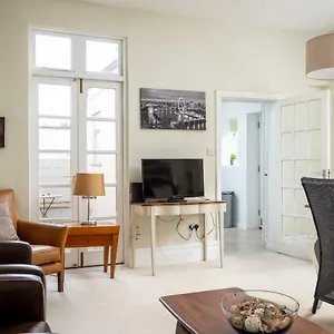 The Coach House Montpellier Apartment